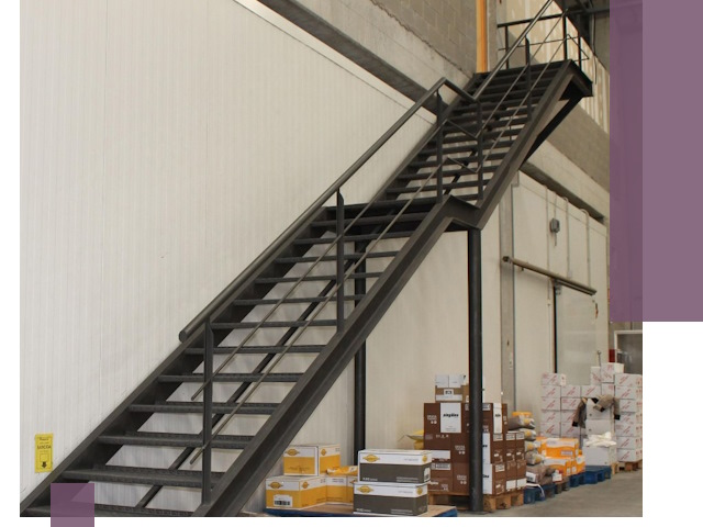 Лестницы для производства в Сергиеве Посаде — изготовление и монтаж