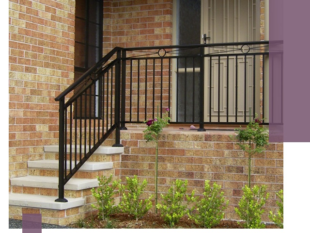 Уличные перила из металла под ключ в Сергиеве Посаде