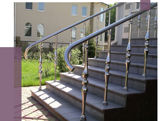 Перила для крыльца в Сергиеве Посаде от 10746 руб. — монтаж ПРОЛЁТ-Сгп