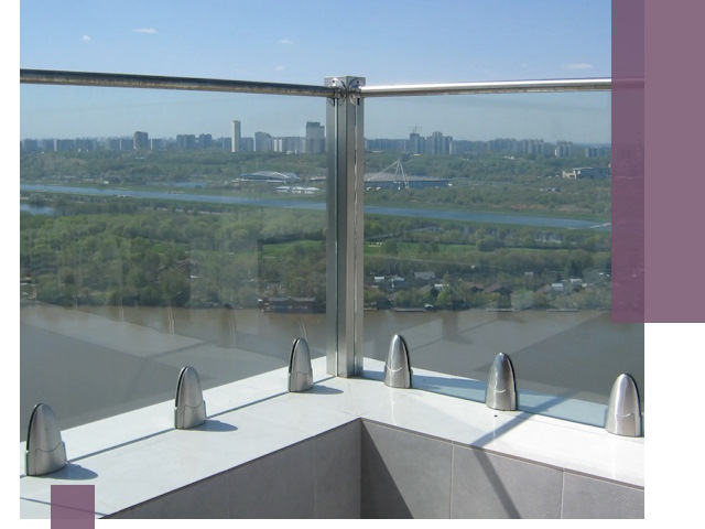 Стеклянные парапеты премиум класса в Сергиеве Посаде для домов и бизнесов