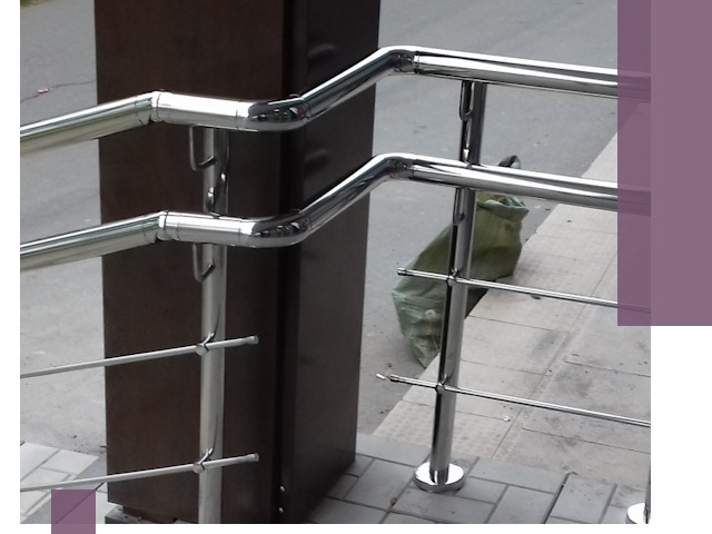 Монтаж поручней из нержавеющей стали в Сергиеве Посаде качественно и быстро